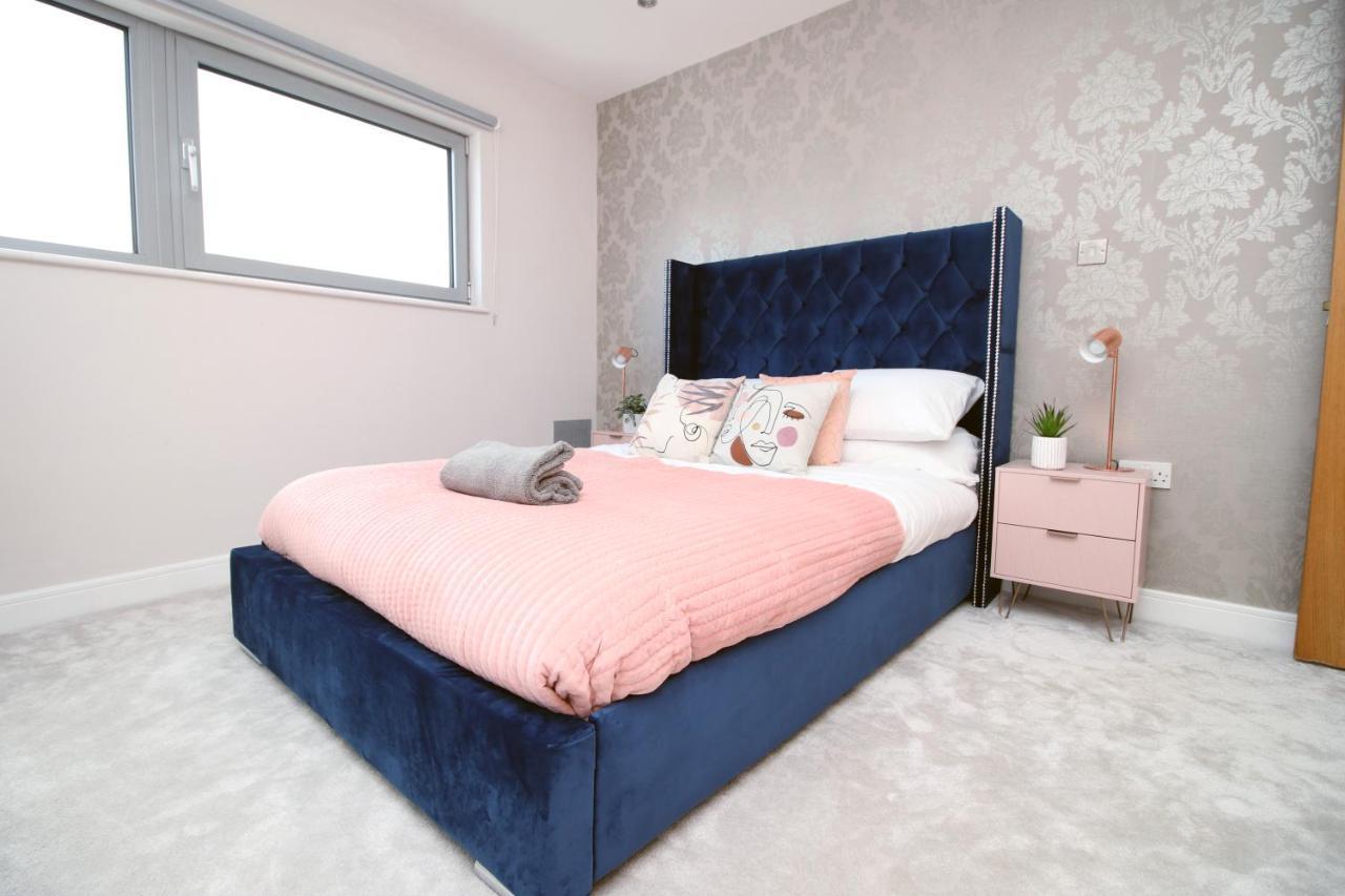 The View - Long Stay Offer - Modern Central Apartment And Parking By Cto Serviced Apartments Cardiff Exterior photo